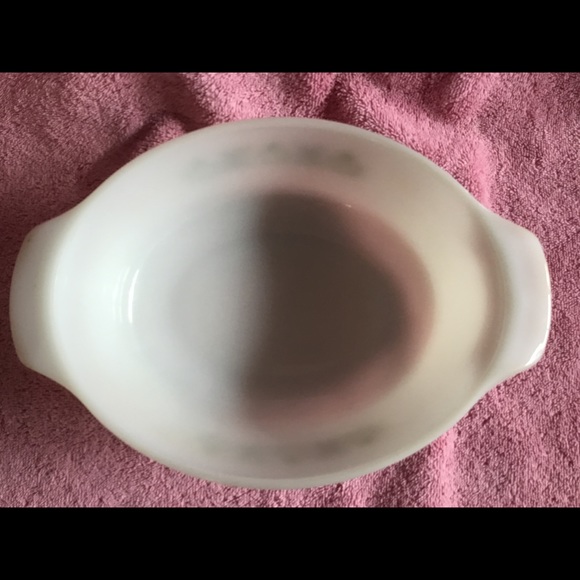 Anchor Hocking Fire King Casserole Dish - Picture 3 of 7